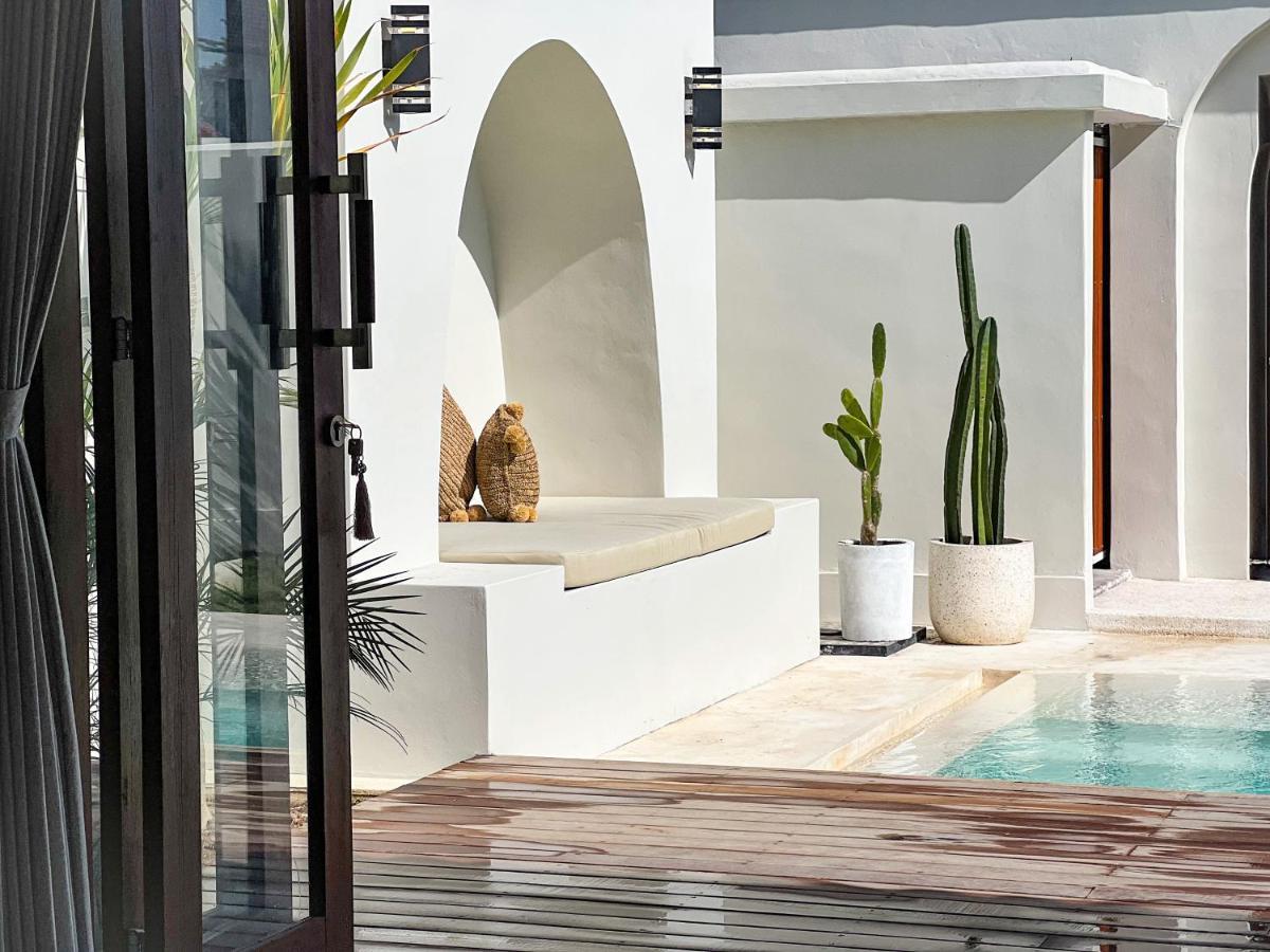 Moana Villa & Suites Bingin Uluwatu Exteriör bild