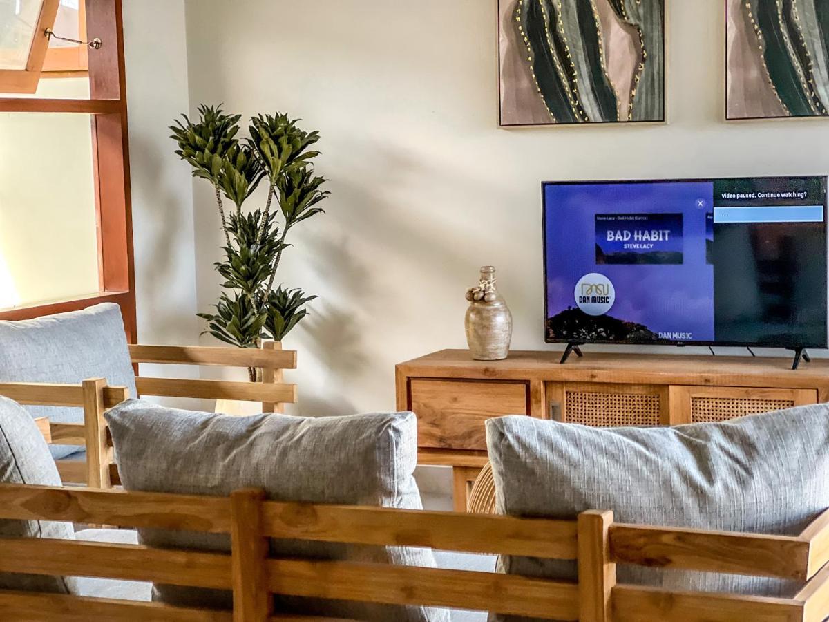 Moana Villa & Suites Bingin Uluwatu Exteriör bild